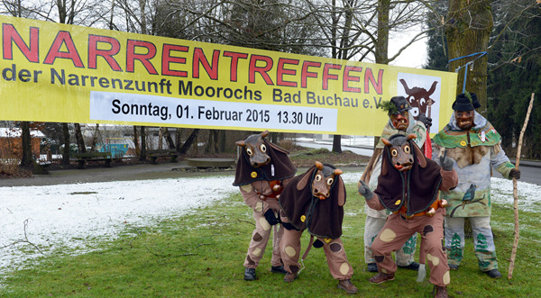 Banner_mit_Masken_2015.jpg