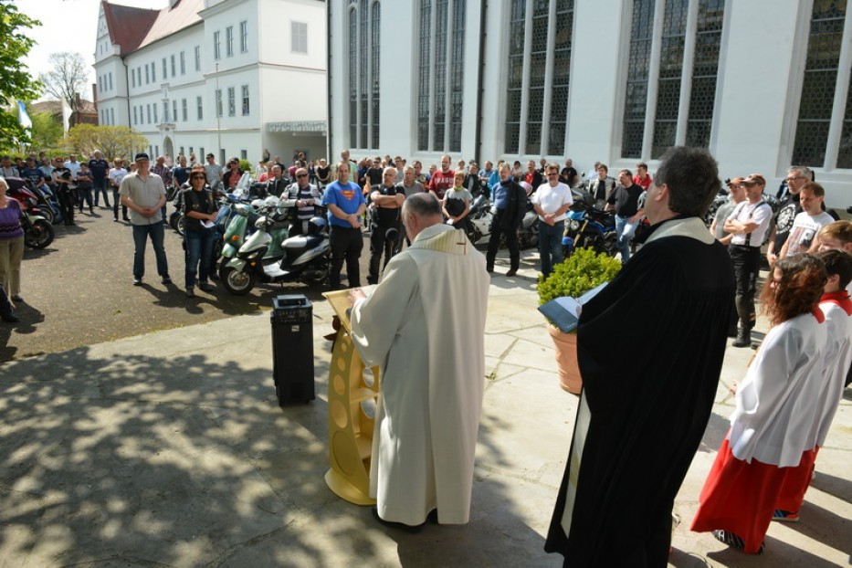 Motorradweihe_2016.jpg