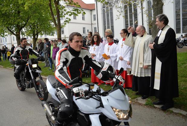 Motorradweihe_2017.jpg