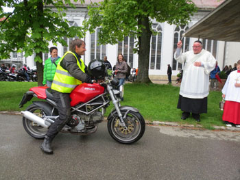 Motorradweihe_2013