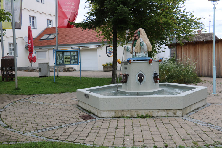Narrenbrunnen_2021_1_kk.jpg