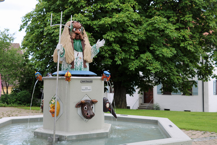Narrenbrunnen_2021_2_kk.jpg
